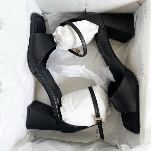 NEW ALDO Safdie Ankle strap heels sandal Block heel square toe black leather 8.5 - Picture 6 of 16
